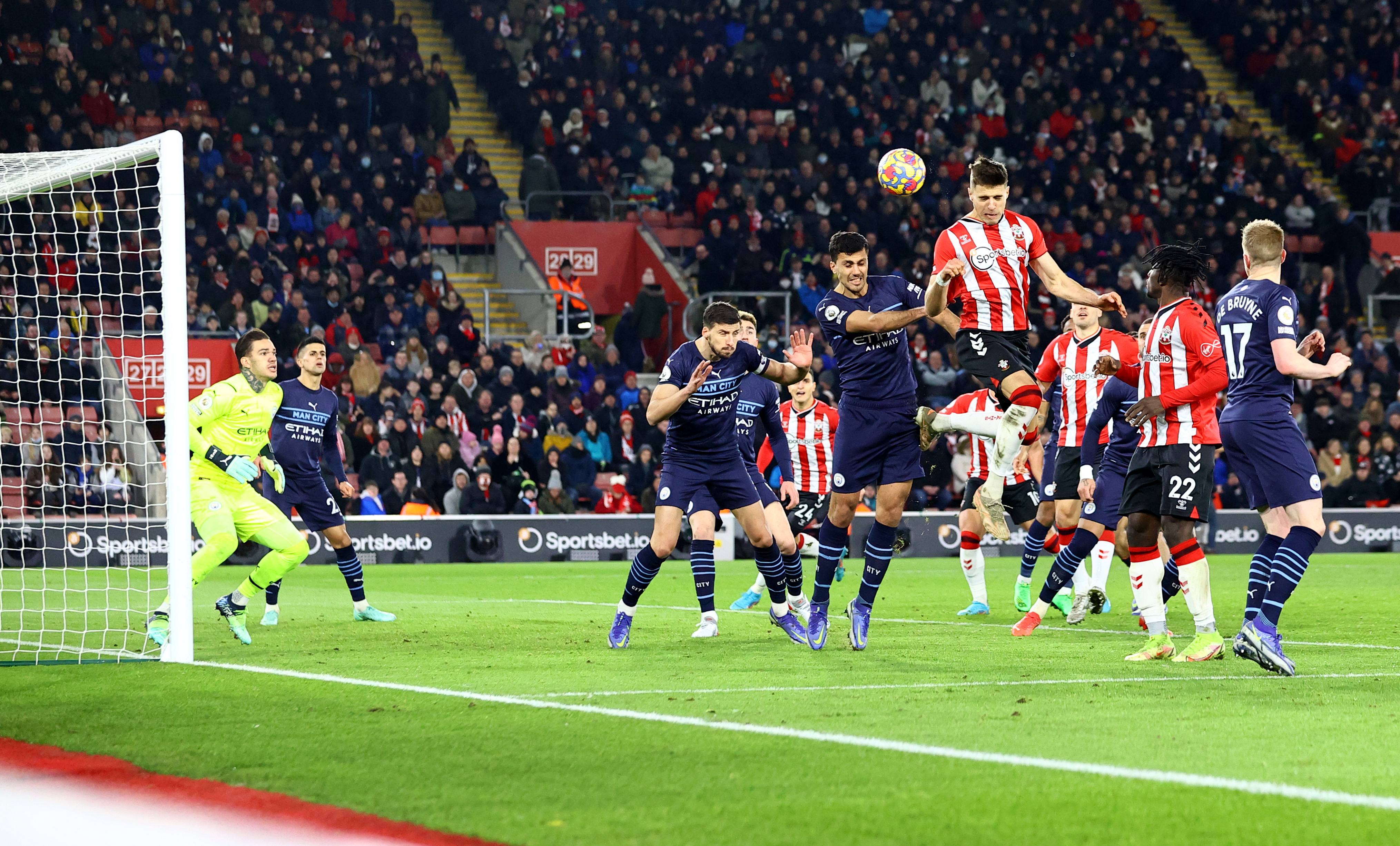 关于曼城围绕NBA总决赛官宣签约大坂直美在瑞士队比赛中败北，上海海港加时末段复出首秀直接炸裂的信息