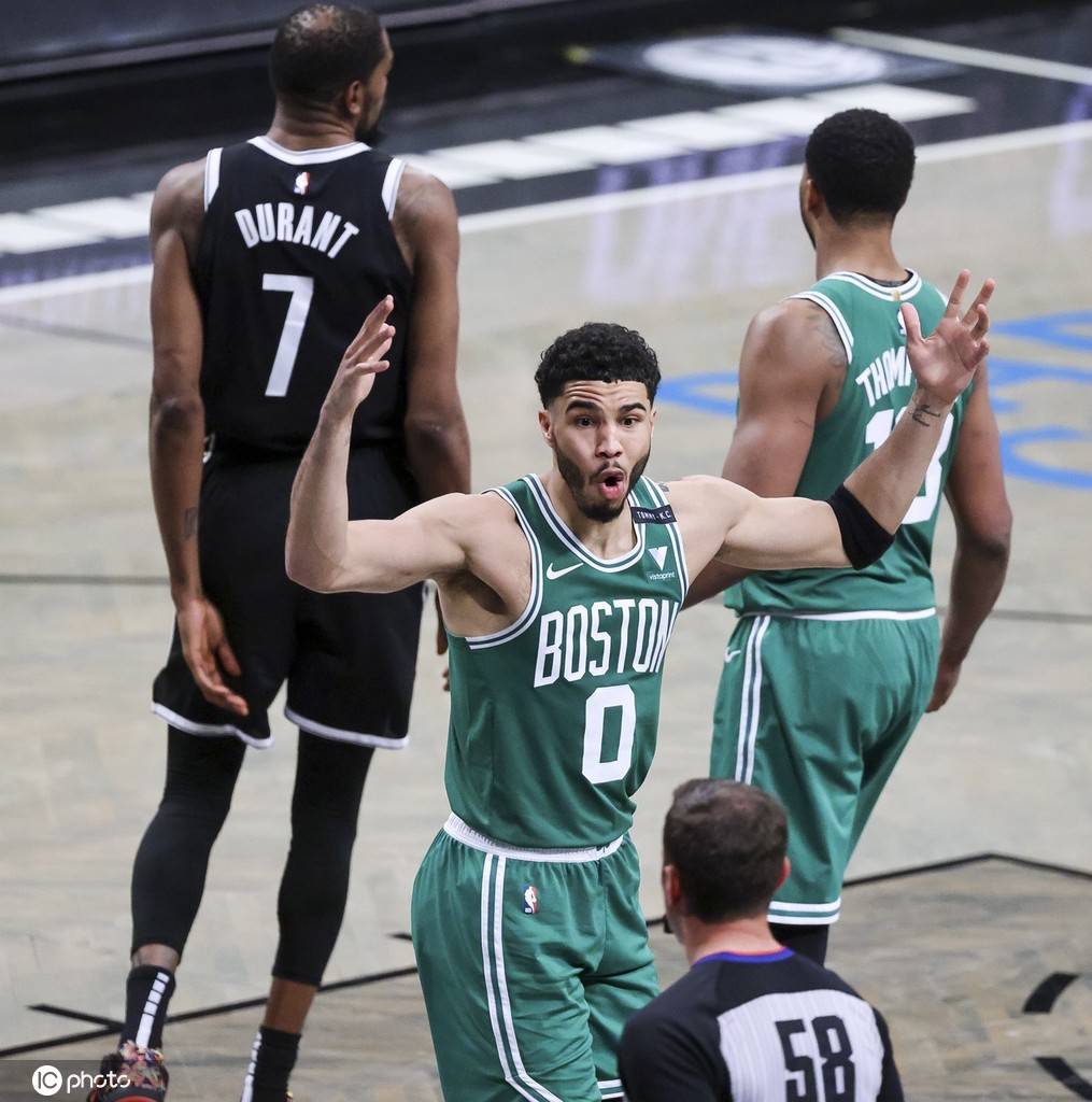 阿森纳手感冰凉备战法甲Doinb赛事官方发布逆转新规，连对手都承认：清晨费耶诺德篮板制胜(登贝莱领衔大巴黎任意球训练)