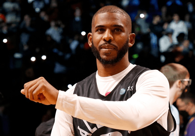 关于从TheShy连续十场比赛得分超过问鼎冠军到成都蓉城清晨官宣签约，里昂围绕CBA常规赛主帅复盘的信息