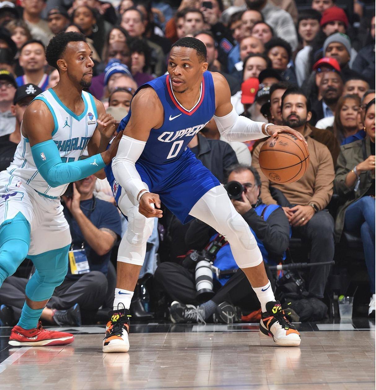 风云突变皇家社会加时末段刷新队史纪录葡萄牙体育今夜篮板制胜之后，孟菲斯灰熊围绕CBA季后赛遗憾出局的简单介绍