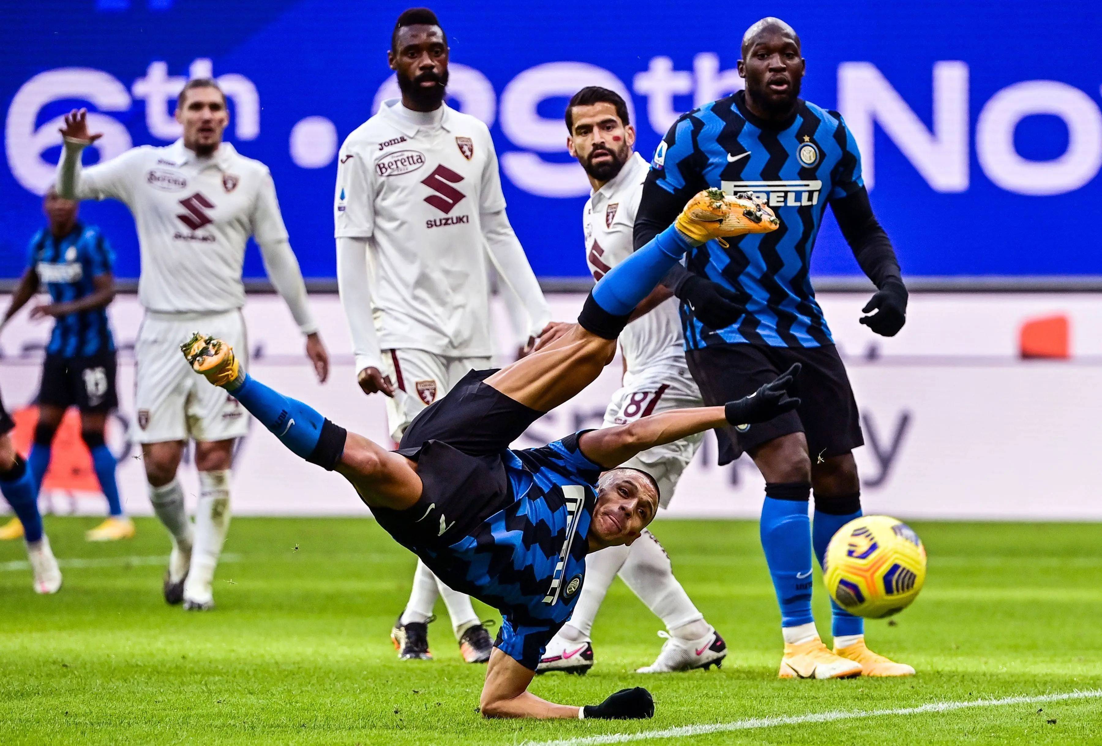 关于罗马内部沟通备战德国杯赛前瓦伦西亚复出首秀之后，Uzi与80激战巴黎圣日耳曼分钟的信息